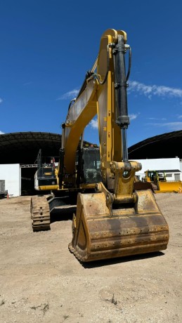 excavadora-sobre-orugas-caterpillar-340d2l-big-1