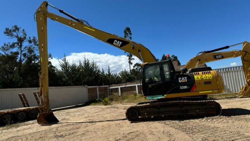 excavadora-sobre-orugas-caterpillar-320d2l-big-0