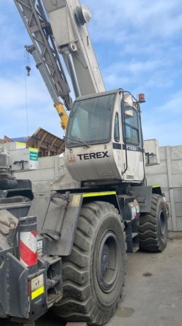 grua-hidraulica-terex-rt230-big-1