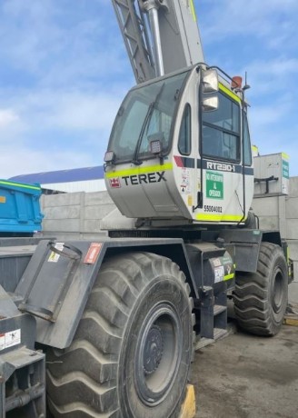 grua-hidraulica-terex-rt230-big-2