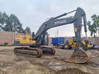 Excavadora sobre orugas VOLVO EC380DL