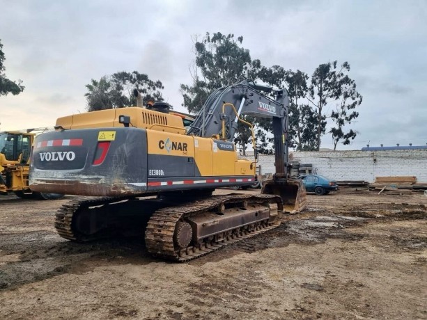 excavadora-sobre-orugas-volvo-ec380dl-big-3