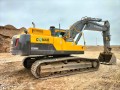 excavadora-sobre-orugas-volvo-ec380dl-small-1