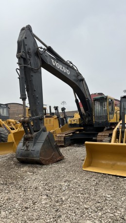 excavadora-sobre-orugas-volvo-ec360blc-big-2